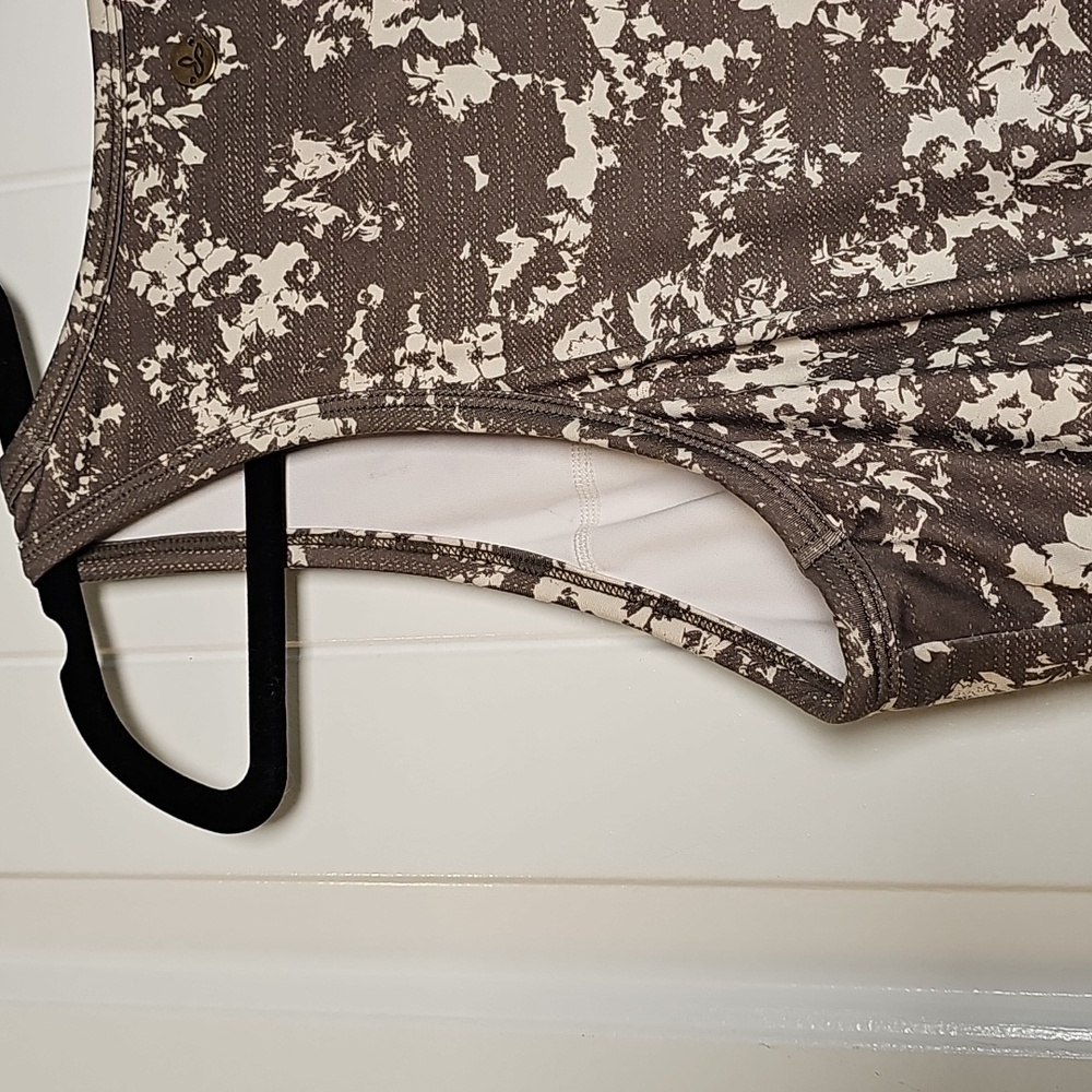 Prana L Olive Green and Cream Floral Dress - Picture 9 of 12